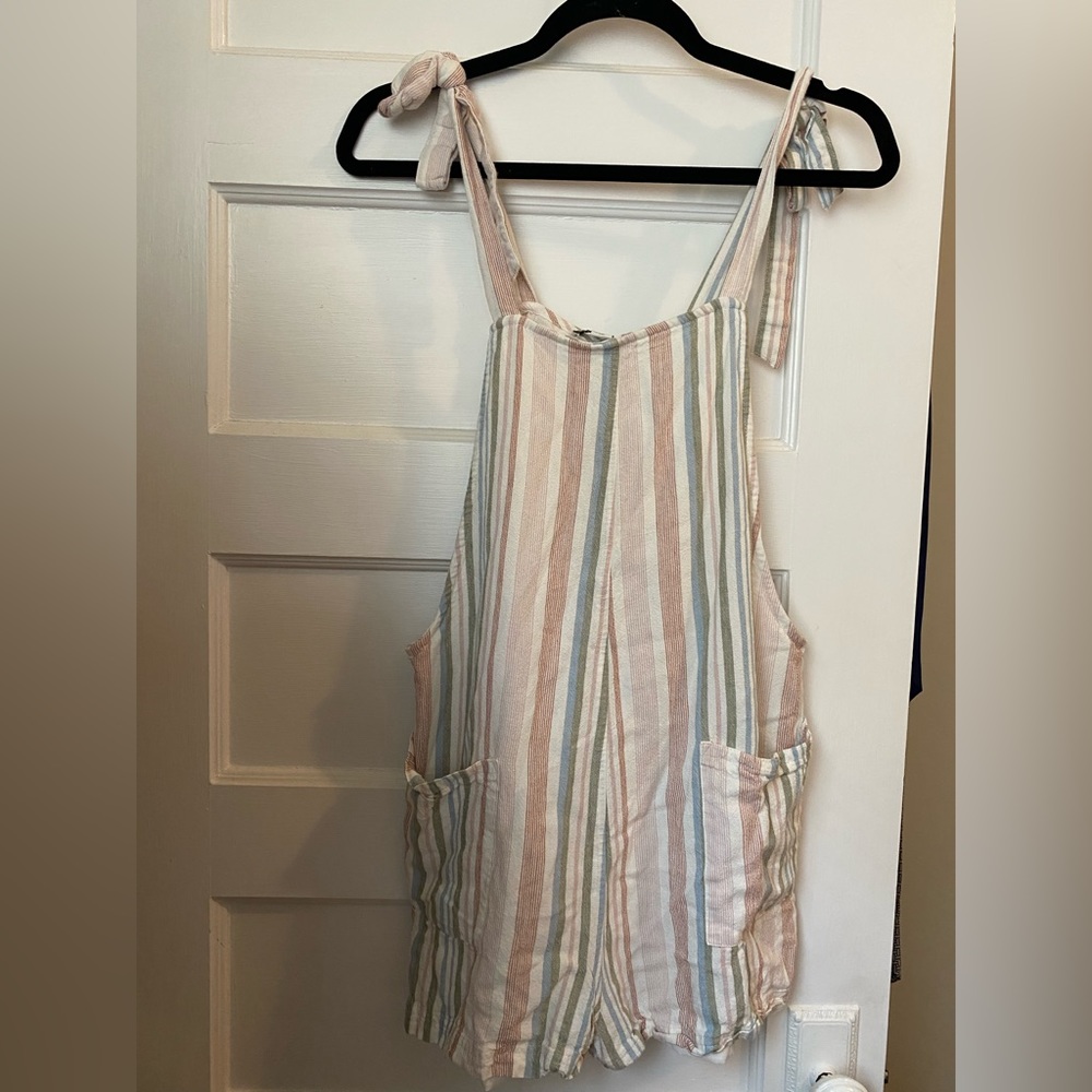 American Eagle Romper